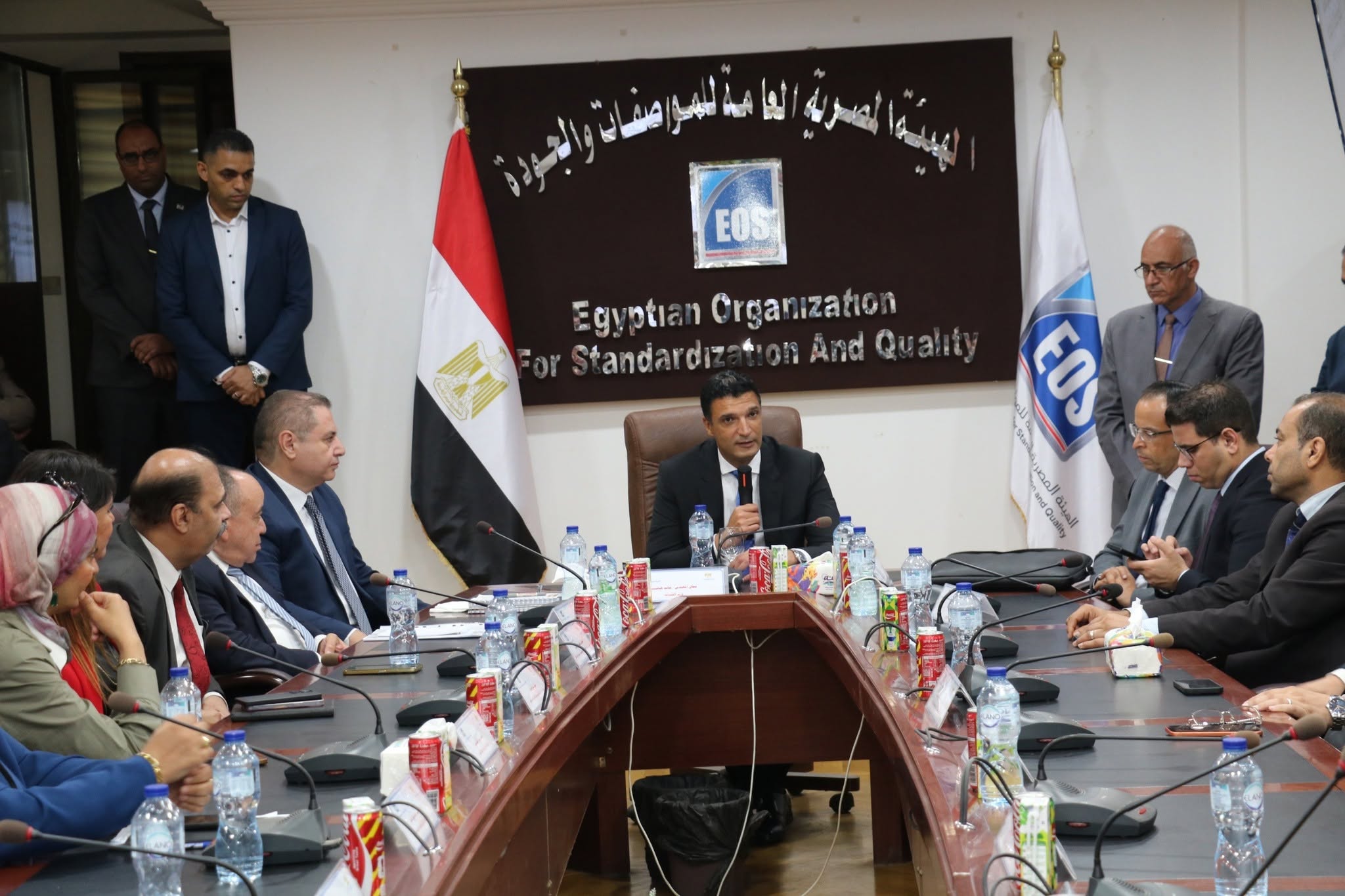 وزير الصناعة يشيد بجهود هيئة المواصفات والجودة ويكرّم الشركات الحاصلة على علامة #الجودة وكفاءة #الطاقة والأداء البيئى                                                             وزير الصناعة يشيد بجهود هيئة المواصفات والجودة ويكرّم الشركات الحاصلة على علا